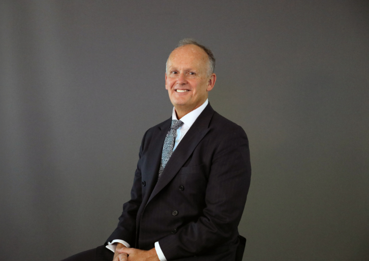 CEO 750x530